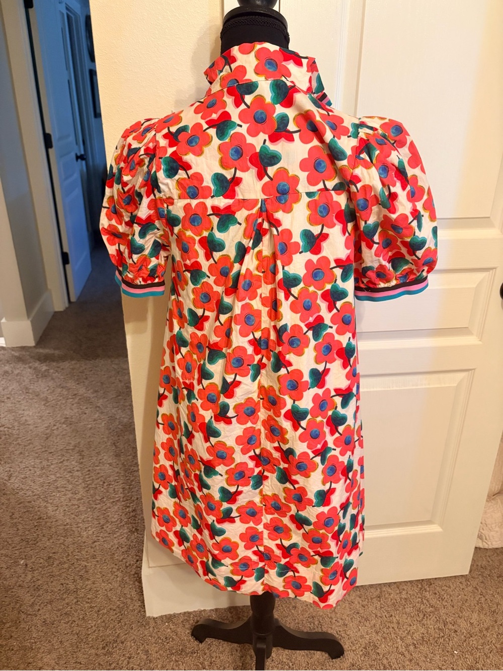 entro Floral Mini Dress in Red, Pink, Blue & Green - Picture 2 of 3